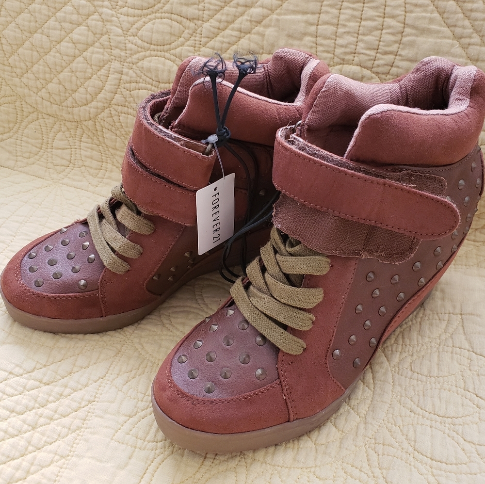 Forever21 Cognac platform sneaker